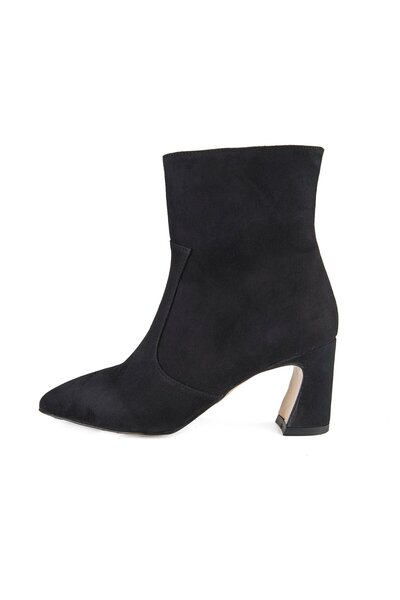 Desa Women's Black Heeled Suede Boots