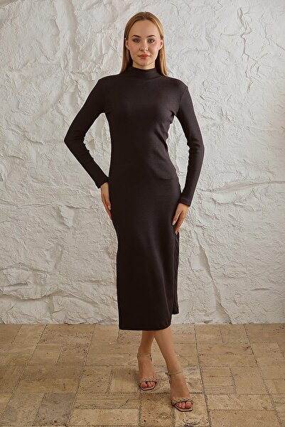 ESPİNA Πλεκτό μακρύ φόρεμα με ζιβάγκο με καμίζα