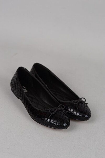 SEÇ KUNDURA اختر 097 حذاء بابيت الأسود المطبوع