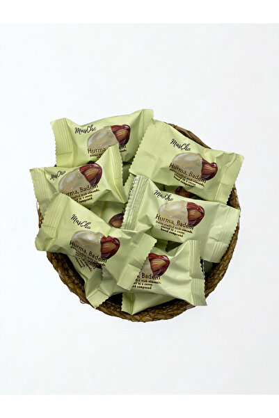 KÖKNAR BEYAZ ÇİKOLATA KAPLI BADEMLİ HURMA 1 KG