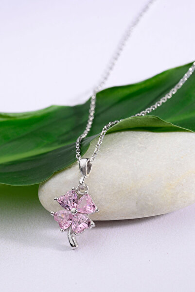 innuendo jewelery 925 Ayar Gümüş Pembe Kalp Taşlı Yonca Kolye