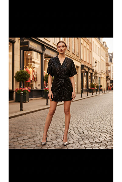 Fü Me Style Kadın Siyah Pul Payetli Sırt Dekolteli Kuruvaze Yakalı Mini Elbise