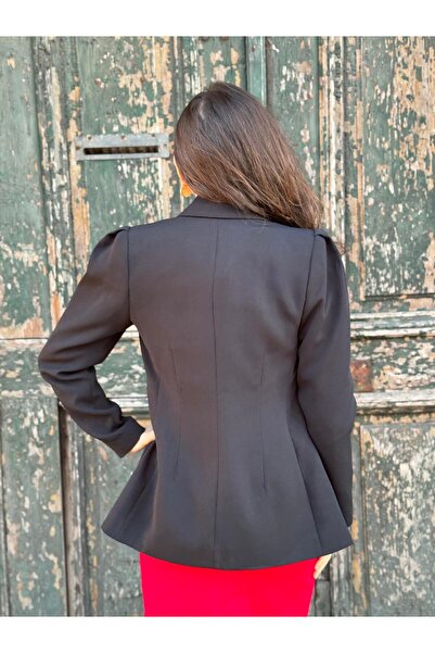 Nenette Black jacket with puffed shoulders