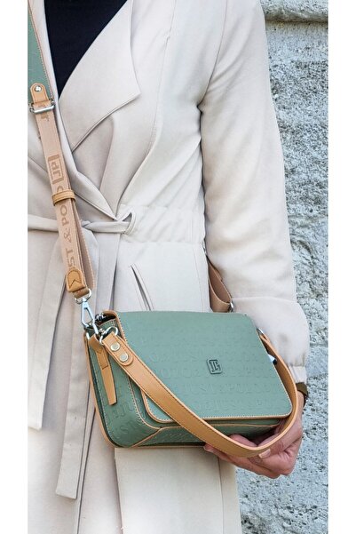 Just Polo حقيبة كتف ورسول للنساء من Justpolo - أنيقة ومفيدة