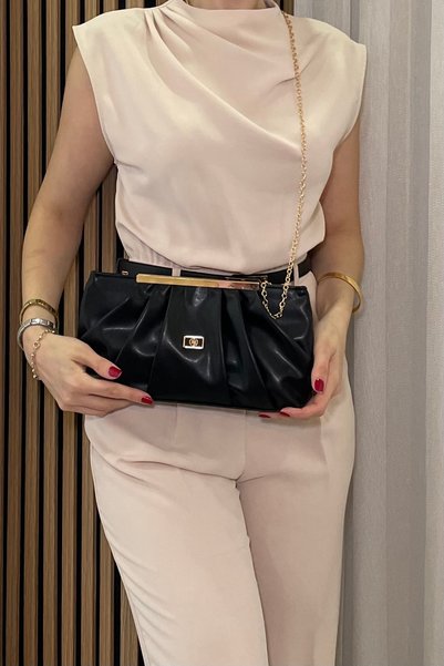themoiss Fibag Women's Black, Soft Leather, Gold Chain Detail, Handbag