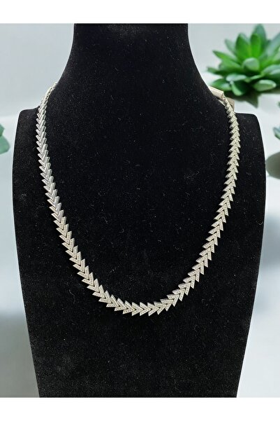 Bade Vip Seri İthal V Model Zirkon Taşlı Premium Kolye