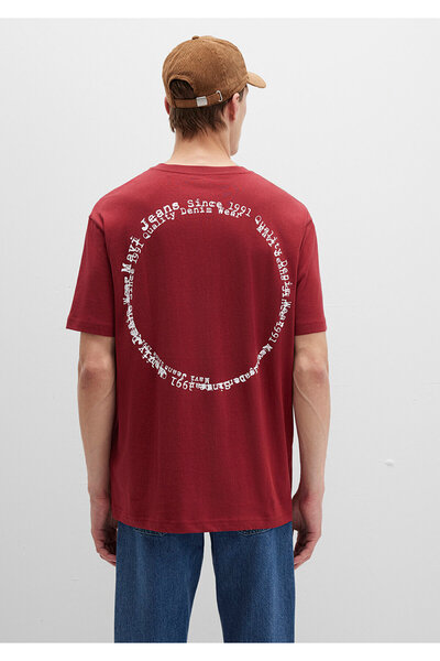 Mavi Jeans-bedrucktes rotes T-Shirt mit lockerer Passform / lockerer, bequemer Schnitt 0612899-89065