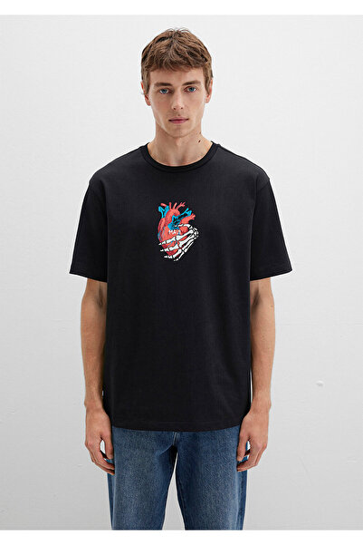 Mavi Μαύρο μπλουζάκι με στάμπα στην πλάτη Loose Fit / Loose Relaxed Fit 0612931-900