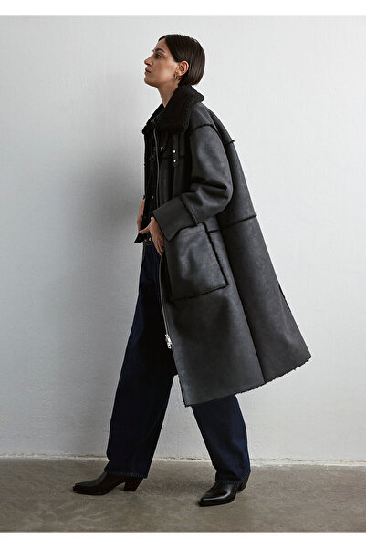 Mavi Palton din piele artificială cu detalii sherpa Loose Fit / Loose Confortabil croială 1110572-900