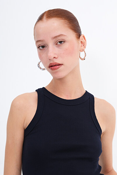 Addax Майка з рваною горловиною на бретелях A13294L7