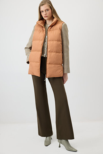Touché Privé Quilted Vest with Zipper