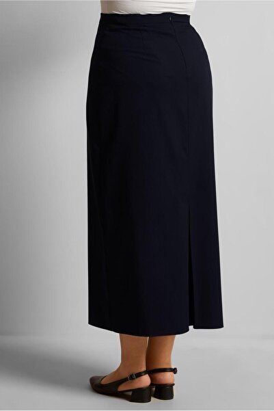 Alvina Straight Cut Plus Size Skirt 60677