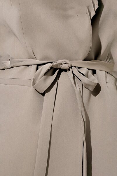 Setre Olive Waist Tie and Pocket Detailed Jacket and Relaxed Cut Trousers Set