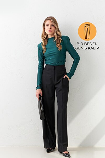 Setre Чорні штани з деталями на талії, зручний крій, широкий фасон