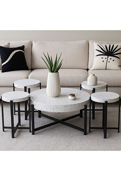 Almonfared table set