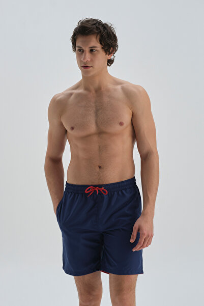 Dagi شورت سباحة عادي متوسط الحجم باللون الأزرق الداكن