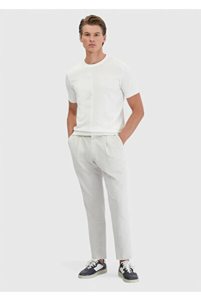 Ramsey Πλεκτό ζακάρ με λαιμόκοψη εκρού