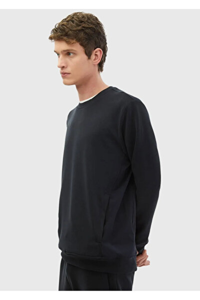 Ramsey Чорна футболка з круглим вирізом і прямим кроєм