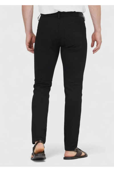 Ramsey Чорні прямі трикотажні брюки вільного крою