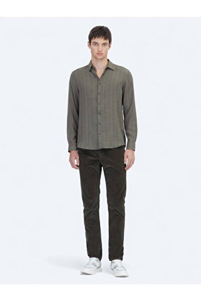 Kip Χακί ριγέ υφαντό πουκάμισο casual κανονικής εφαρμογής