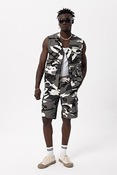 Plus Eighteen Of the System Gray Camouflage Men's Vest
