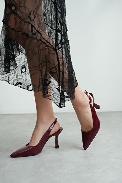 MODAADAM Women's Ovis Pointed Heeled Shoes - Claret Red-Patent Leather