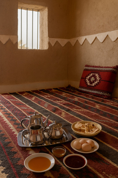 SQUALO 🌟 Luxury Stainless Steel Tea Set with Tray – 5 Pieces (1 Liter + 0.7 Liter + Sugar Bowl + Milk Pitcher + Tray 36x25) 🌟