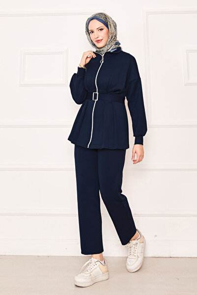 EBRUTESETTÜR طقم مكون من قطعتين بتفاصيل مخملية وسحاب باللون الأزرق الداكن