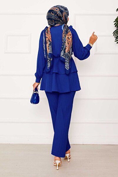 EBRUTESETTÜR Double Set Saks with Flared Ruffle Detail on the Skirt