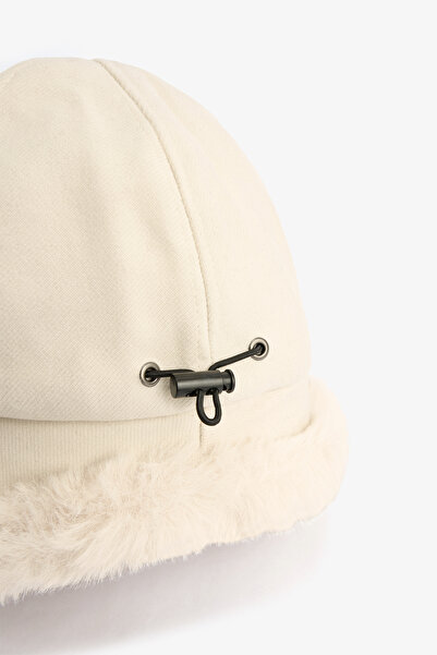 Penti Ecru Serena Soft Textured Hat