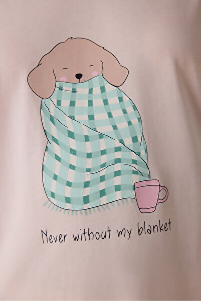 Penti Lila Blanket szlogennel nyomott, nyakba húzható pamut hosszú ujjú pizsama szett