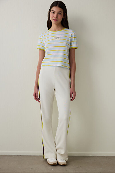 Penti Ανοιχτό μπλε μπλουζάκι με ριγέ βαμβακερό λαιμόκοψη τουλίπας - Εμπνευσμένο από τη φλόρα