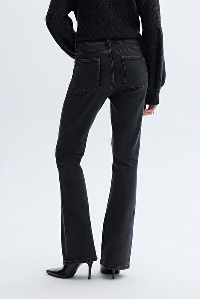 Mudo Flare Fit Jean Pants