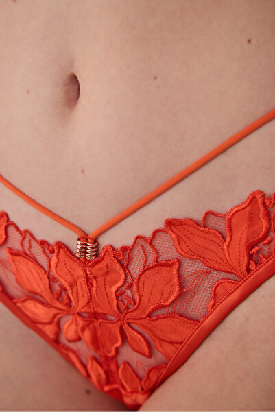Penti Mercan Oden Lace Low Waist String Panties