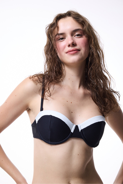 Penti Black Nova Strapless Bikini Top