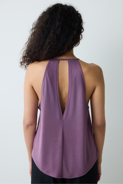 Penti Plum Deep Back Detailed Athlete
