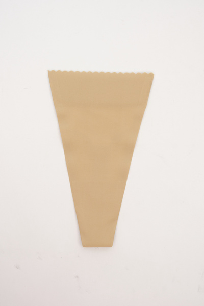 Penti Bej Decoltat - Chiloți Adezivi