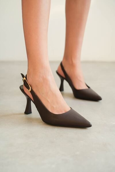 MODAADAM Γυναικεία παπούτσια με μυτερό τακούνι Ovis Brown