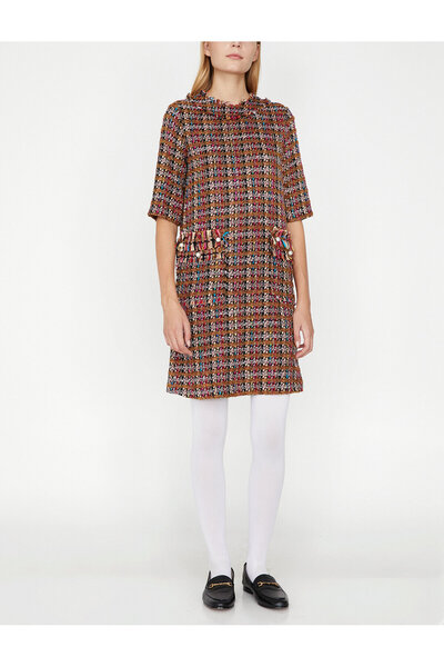 Koton Дамска кафява мини рокля с кръгло деколте и къс ръкав с детайлни шарки