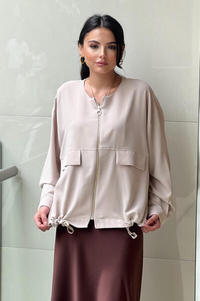 Ghisa Pocket Detailed Zippered Waist Drawstring Jacket