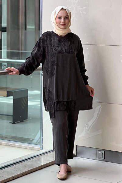 Ghisa Ethnic Patterned Asymmetrical Tunic Pant Set