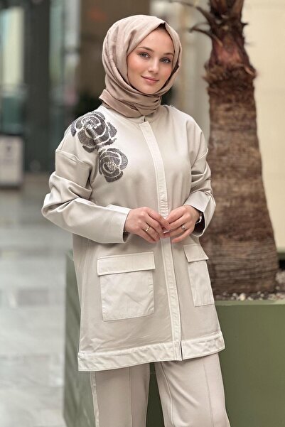 Ghisa Shoulder Embroidered Pocket Trousers Set