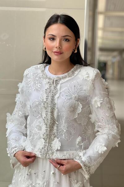 Mahal Önü Taşlı Çiçekli Organze Bomber Ceket