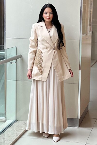 White Corner 3-Piece Set with Jacket, Embroidered Underwear and Skirt