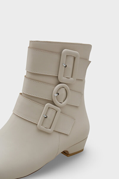 Capone Outfitters Γυναικείες μπότες Shane με κοντό τακούνι με φερμουάρ στο πλάι και αγκράφα με αμβλύ μύτη