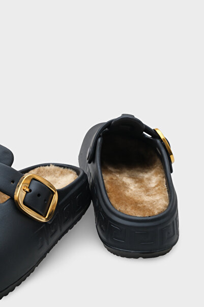 Capone Outfitters Γυναικείες παντόφλες Daisy