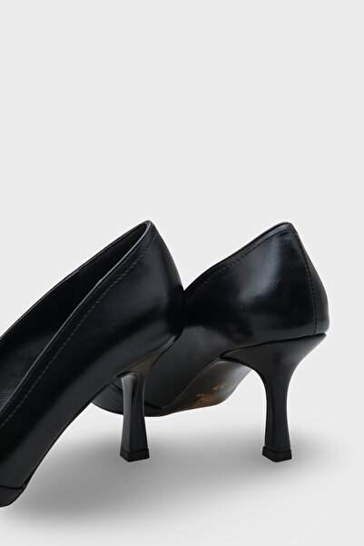 Capone Outfitters Καθημερινά κομψά παπούτσια με τακούνι Elysee με μεσαίο τακούνι