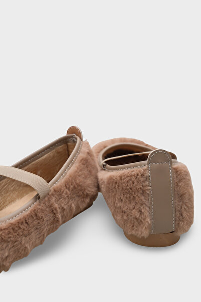 Capone Outfitters Ollie Women's Plush Laced Ballerinas