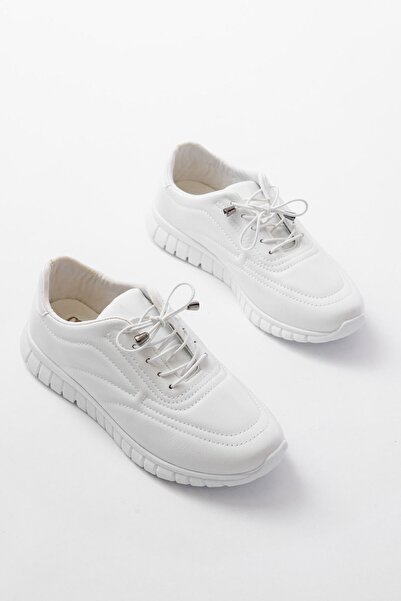 Hugan Kadın Düz Beyaz Spor Ayakkabı Yüksek Taban Lastik Bağcıklı Ortopedik