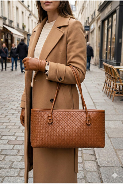 GALB Women's Loven Long Tote Bag Brown Braided